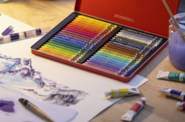 Choosing water soluble art supplies